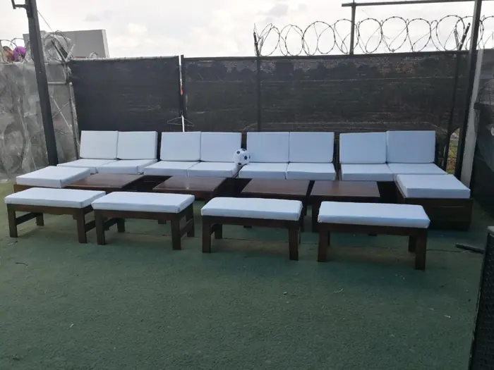 Lounge exterior — vista completa