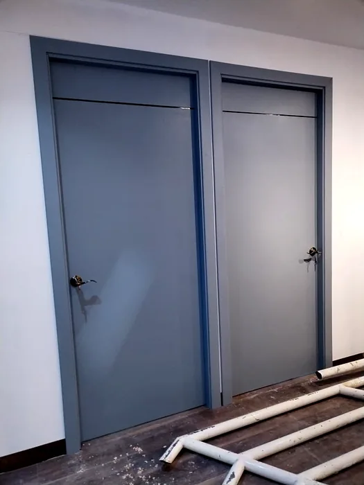Puertas lacadas para oficina